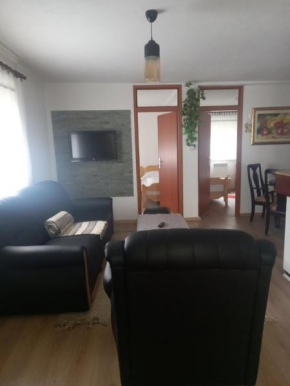 Apartment Reni